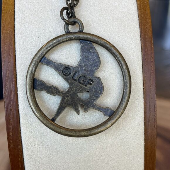 The Hunger Games Collectible Katniss Mockingjay Pendant Necklace Lionsgate - Picture 3 of 6